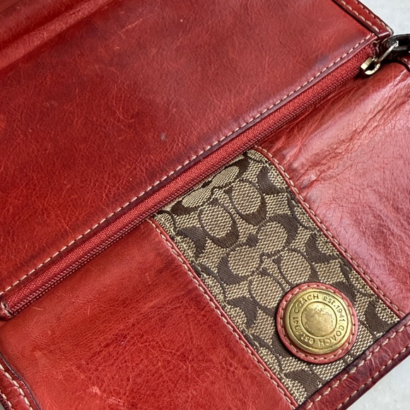 Vintage Coach Wallet - Picture 6 of 7